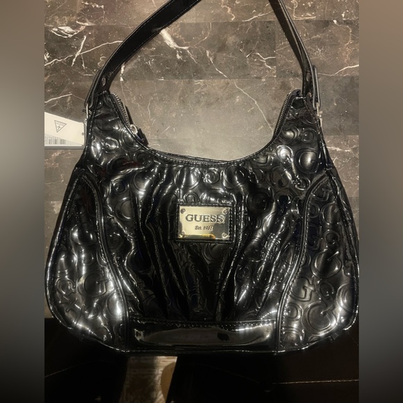 Guess woman’s purse brand new - Picture 1 of 8